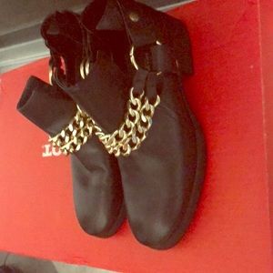 Zara Basic Collection Leather Ankle Boots w Chains